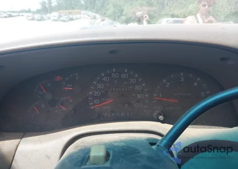 1997 Ford F-150 Lariat/Standard/Xl/Xlt from USA, damaged, VIN 1FTDX1768VNA08323